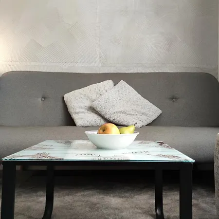 Quiet & Specious Apartment *